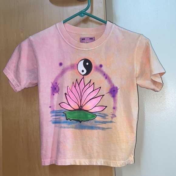 Unif Lotus Baby Tee - Picture 1 of 4